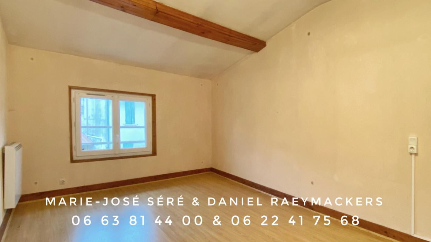 CASTILLON-LA-BATAILLE Maison Castillon La Bataille 3 pièce(s) 70 m2 4