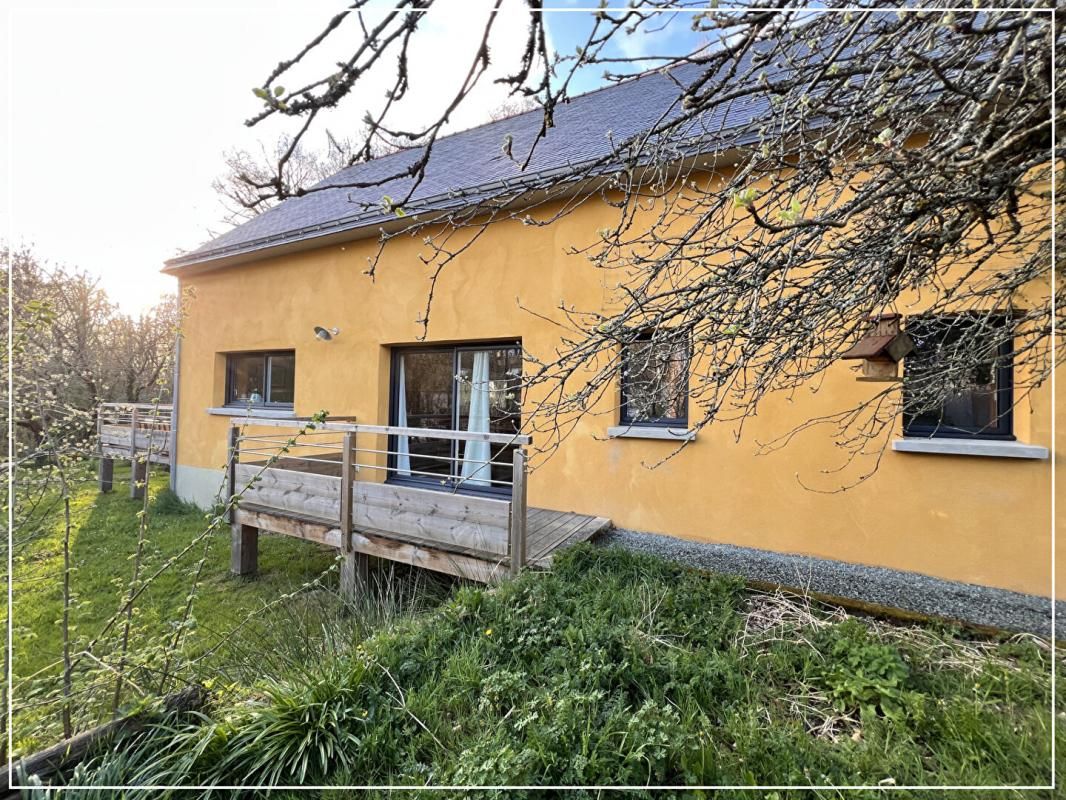 PLESSE Maison 180m² avec Jardin de 1000m²+ 2