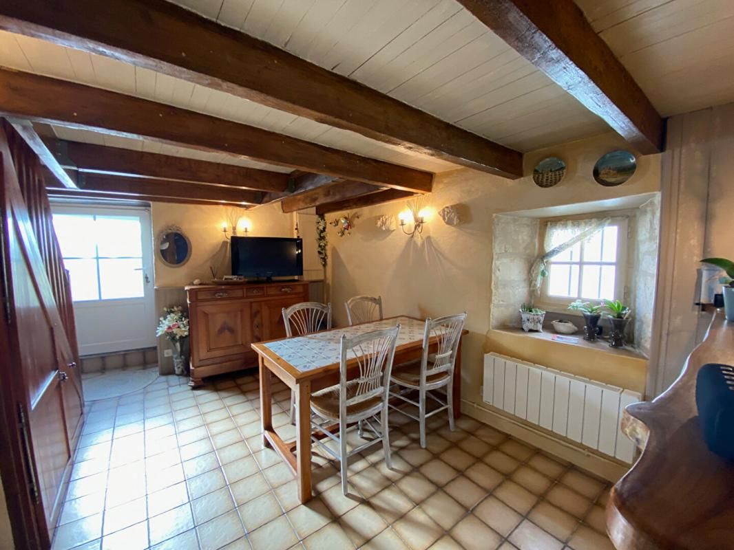 MORNAC-SUR-SEUDRE EXCLUSIVITÉ Maison  dans le centre ville de Mornac Sur Seudre 55 m2 3
