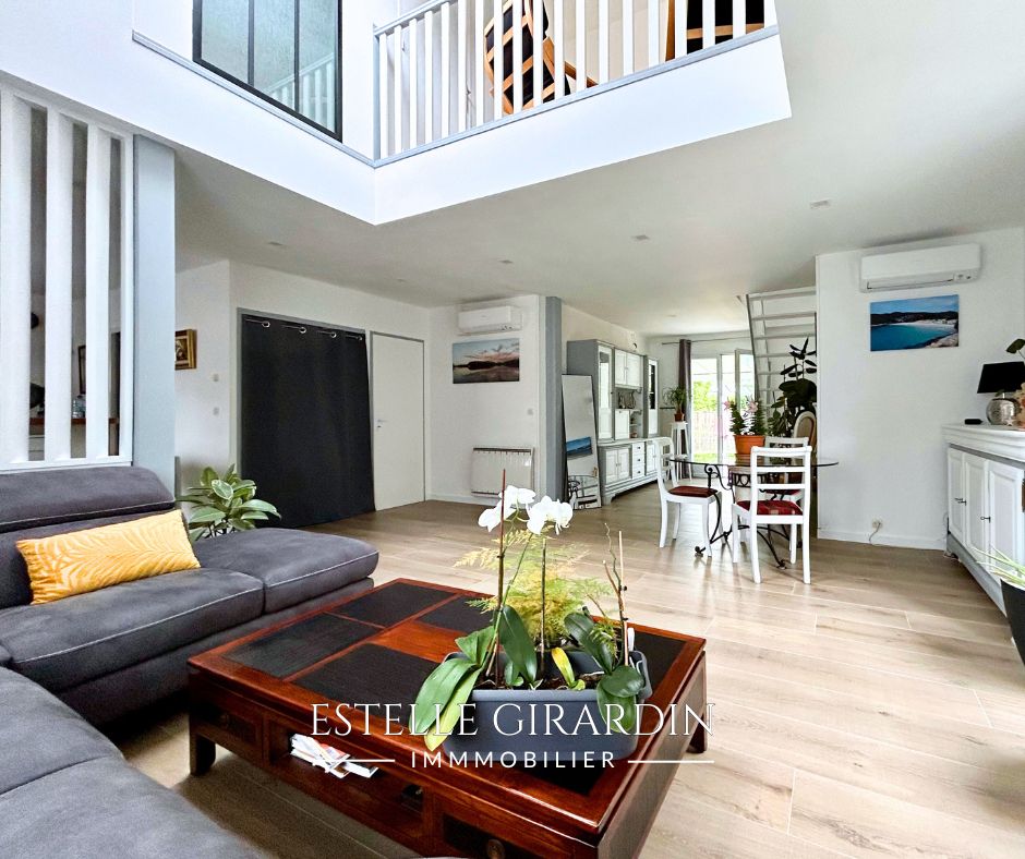 Maison familiale rénovée avec soin - Quartier du Housseau, Carquefou