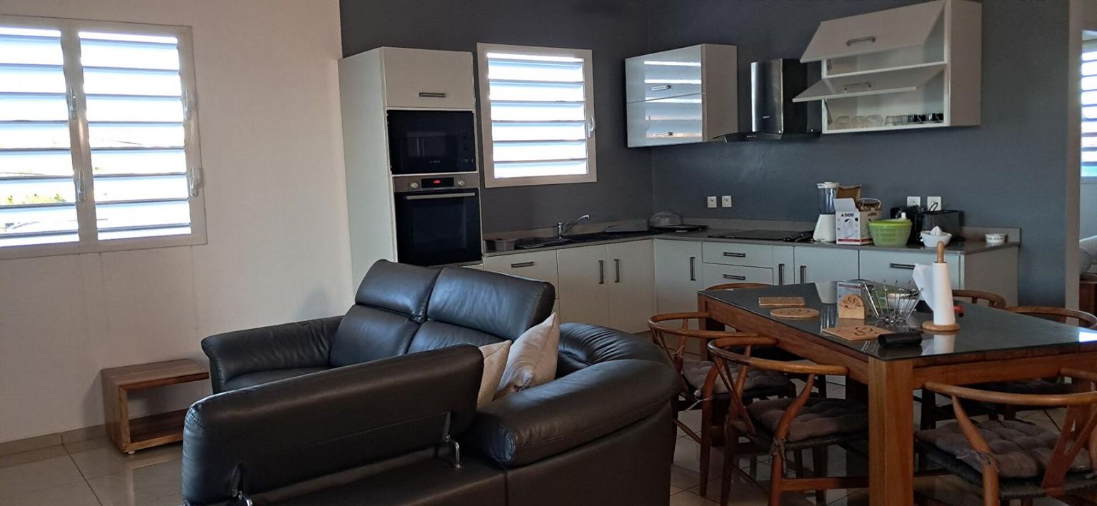Appartement  T3 meublé de standing au MOULE