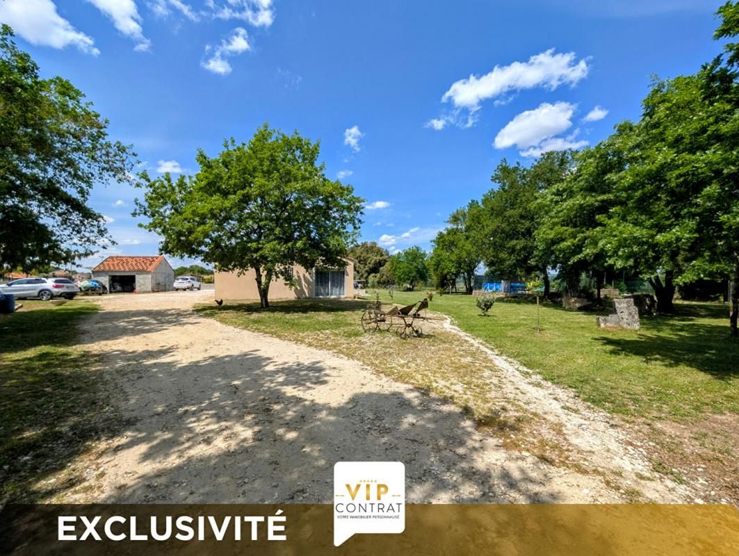 SAINT-MEME-LES-CARRIERES GARANTIE PROTEC+ 12 MOIS OFFERTE ! Maison 5 pièces de 145 m² ! 2