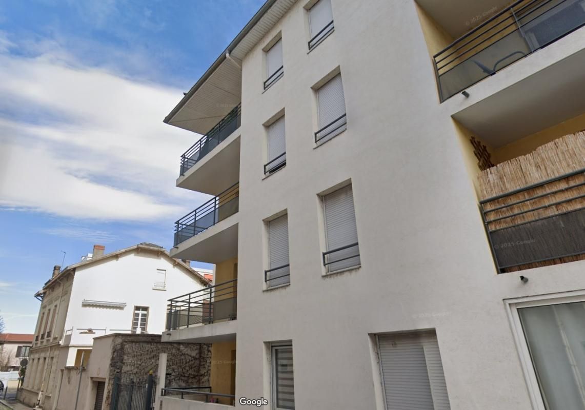 Appartement  avec jardin Saint Fons 3 pièce(s) 67 m2