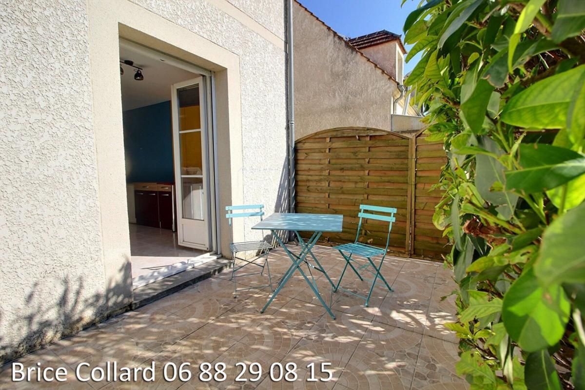 60180 NOGENT SUR OISE Appartement T2 avec grande terrasse et parking