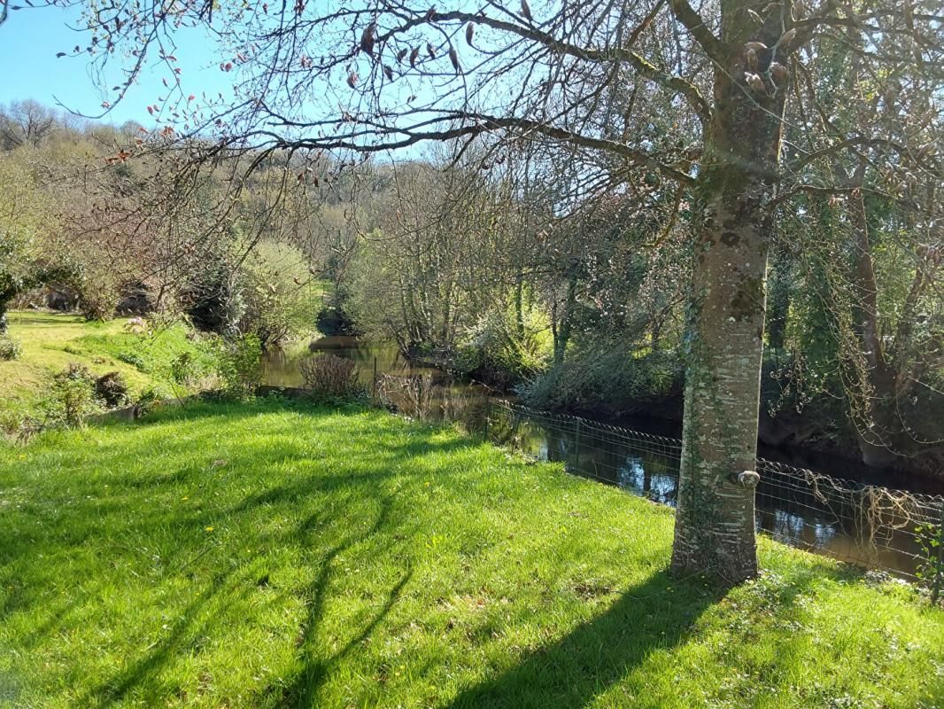 CARHAIX-PLOUGUER Ancien moulin 3