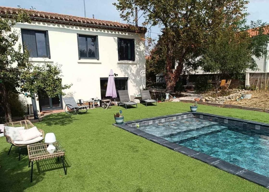 CARCASSONNE MAISON FAMILIALE RENOVEE AVEC PISCINE PROCHE CENTRE CARCASSONNE 3