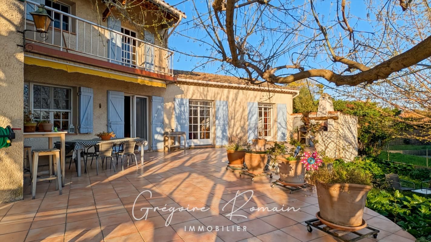 SAINT-CHAMAS Maison Saint Chamas 5 pièces 160 m2 2