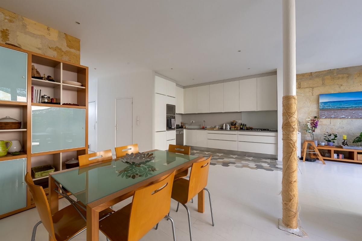 BORDEAUX Magnifique Maison en pierre au coeur de Bordeaux St Genès 2