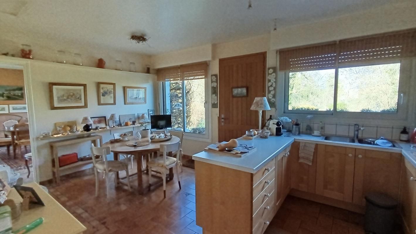 CONNANTRAY-VAUREFROY Maison Connantray Vaurefroy 9 pièce(s) 248 m2 3