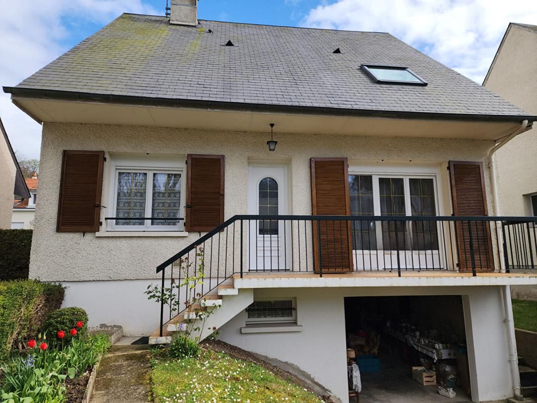 Maison Loches 5 pièce(s) 98 m2