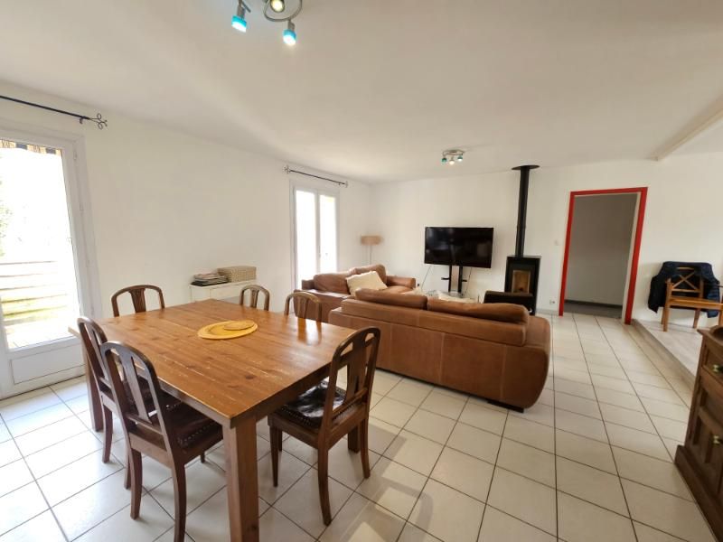 MARSAC-SUR-L'ISLE Maison Marsac Sur L 'Isle 5 pièce(s) 102 m2 3