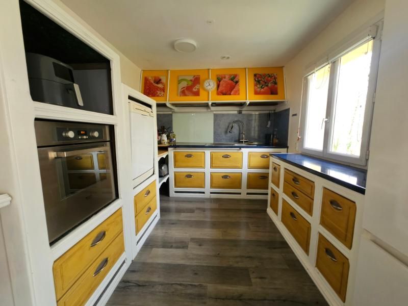 MARSAC-SUR-L'ISLE Maison Marsac Sur L 'Isle 5 pièce(s) 102 m2 4