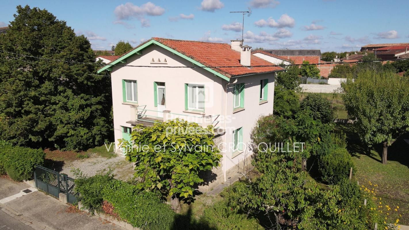 FRONTON Maison centre ville Fronton T5 109 m2 + garage 2