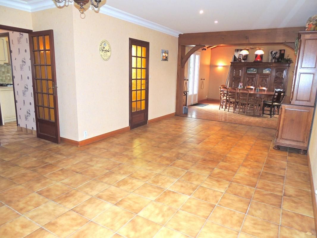 LA REMAUDIERE Maison La Remaudière 5 pièces, 3 chambres, bureau, sous-sol, 123 m2 4