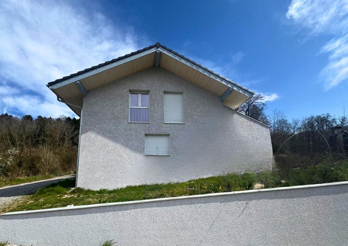PERRIGNIER Maison T4 125 m² (74550)