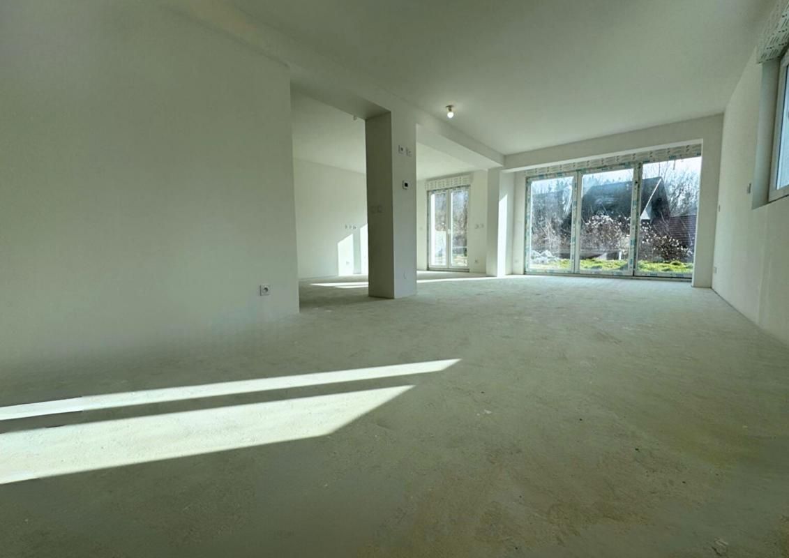 PERRIGNIER PERRIGNIER Maison T4 125 m² (74550) 4
