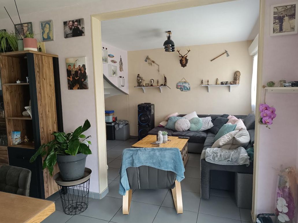 CHATEAUNEUF-DU-FAOU 295250 Châteauneuf du Faou  maison sans travaux 3 chambres + chambre d'enfant ou bureau 4