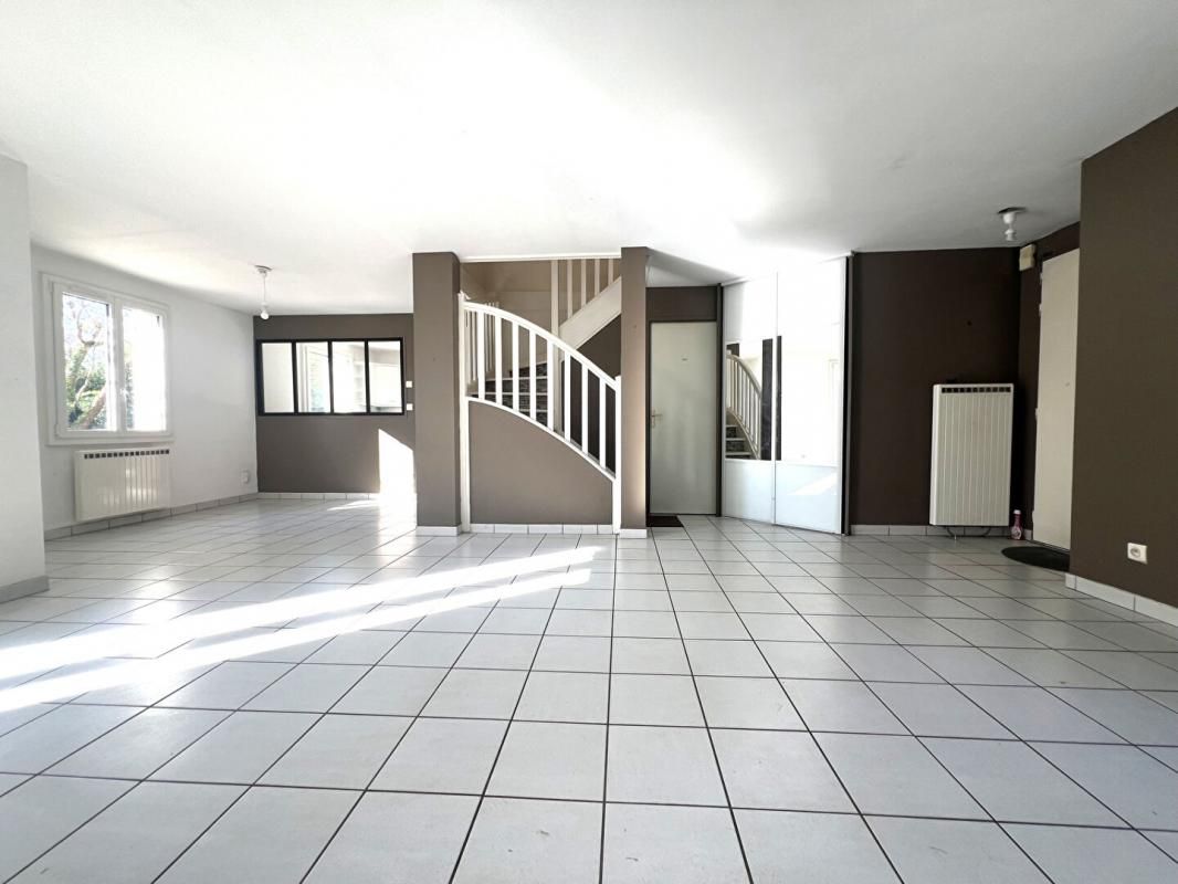 PLAISIR EN EXCLUSIVITÉ - Maison à Plaisir (Village) - 160m2 7p 4
