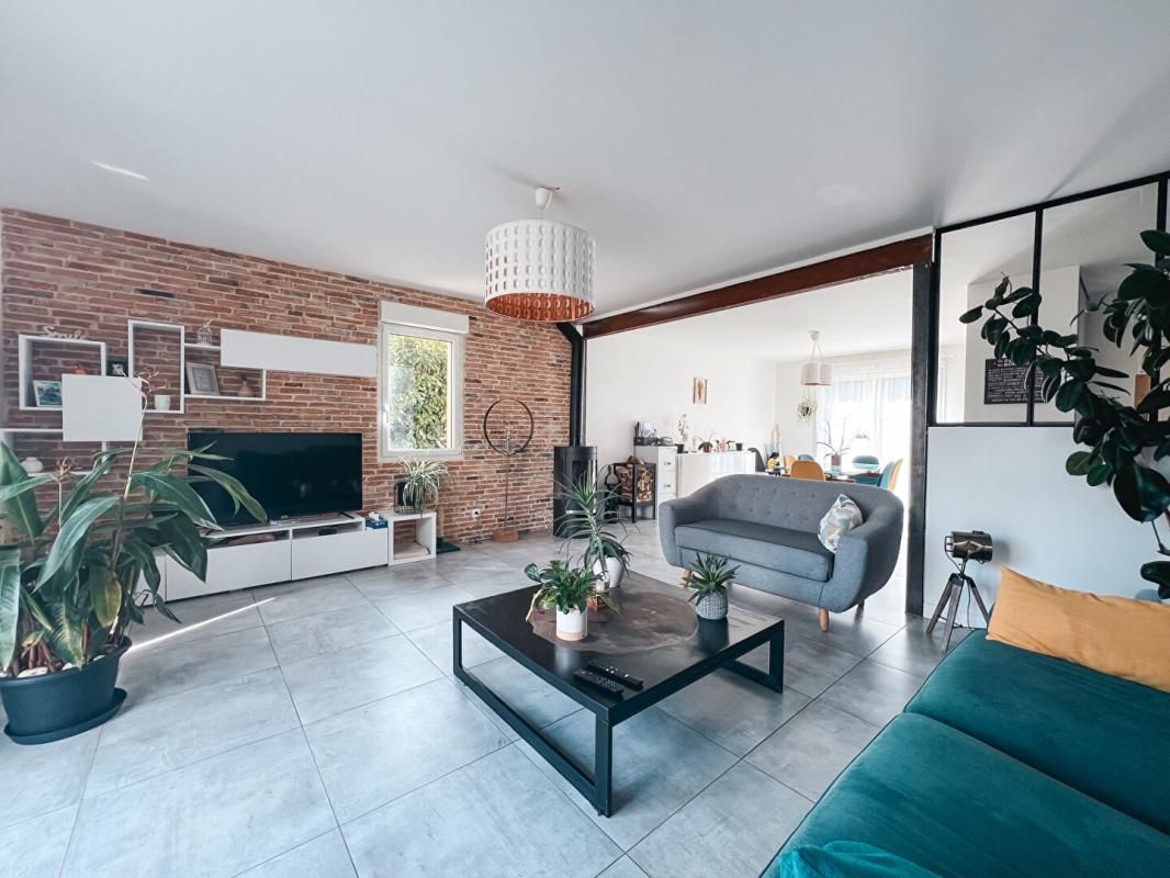 Maison 5 chambres, double garage et grand jardin - Thouaré-sur-Loire