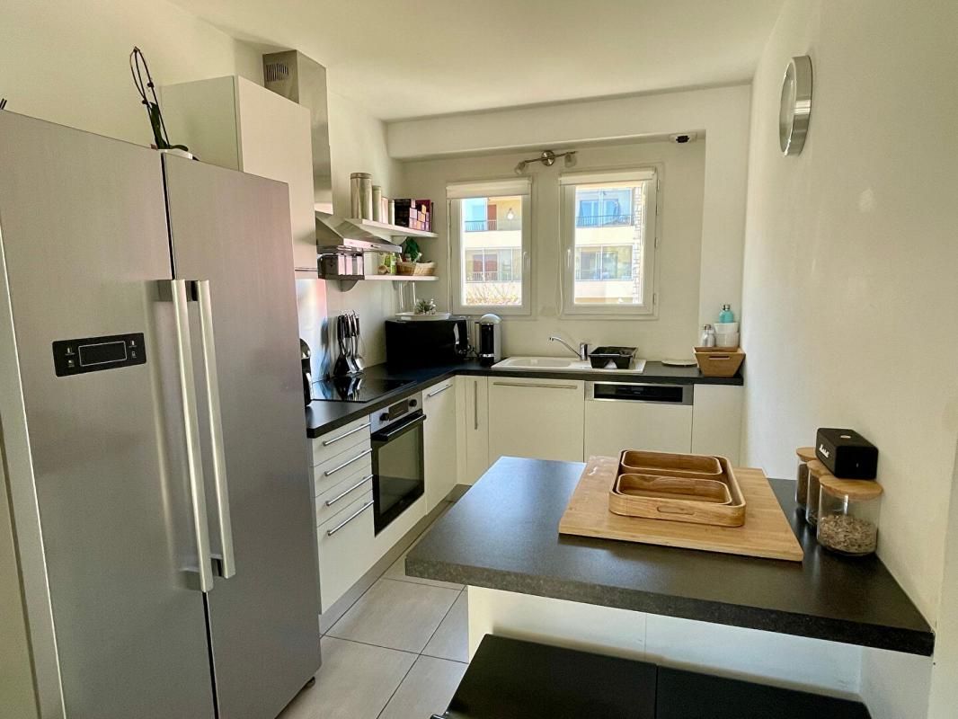 OLLIOULES En exclusivité superbe appartement T3 - Grande terrasse et parking - Ollioules (83190) 4