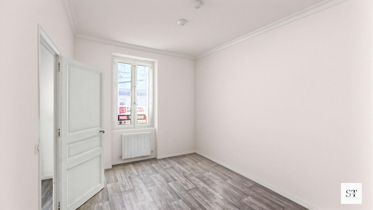 NANTES À VENDRE : Charmant T2 lumineux situé au 20 boulevard de la Liberté à Nantes 3