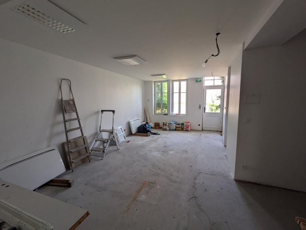LA CHARITE-SUR-LOIRE Maison La Charite Sur Loire 4 pièce(s) jardin 390 m² 3