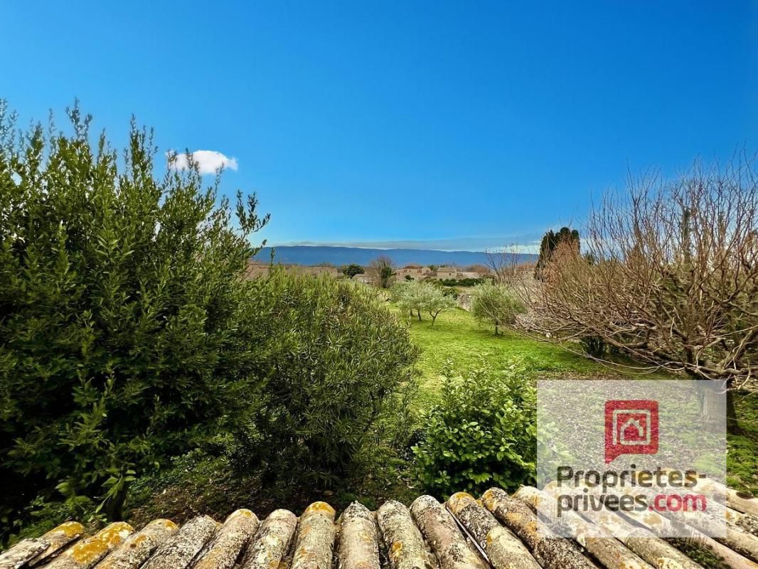 GORDES Maison de charme à rénover à Gordes avec vue imprenable sur le Luberon 3