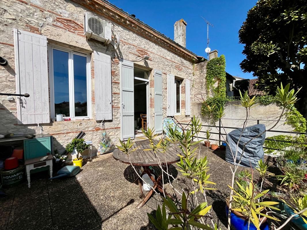 AGEN Appartement T3 de 67 m² - Centre-ville d'Agen 2