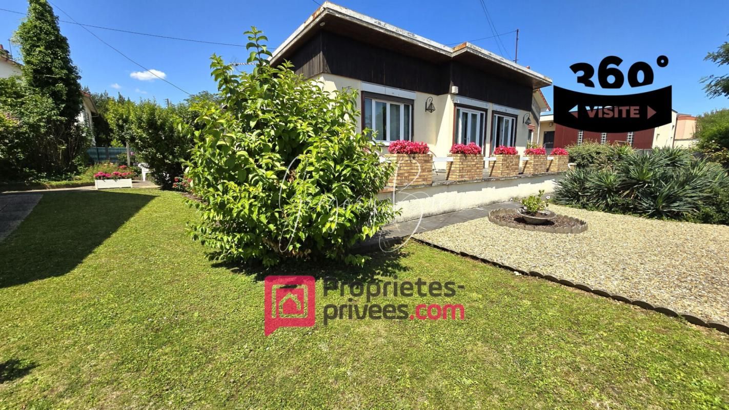 VILLENEUVE-LE-ROI Maison 8 pièce(s) 149,12 m2 1