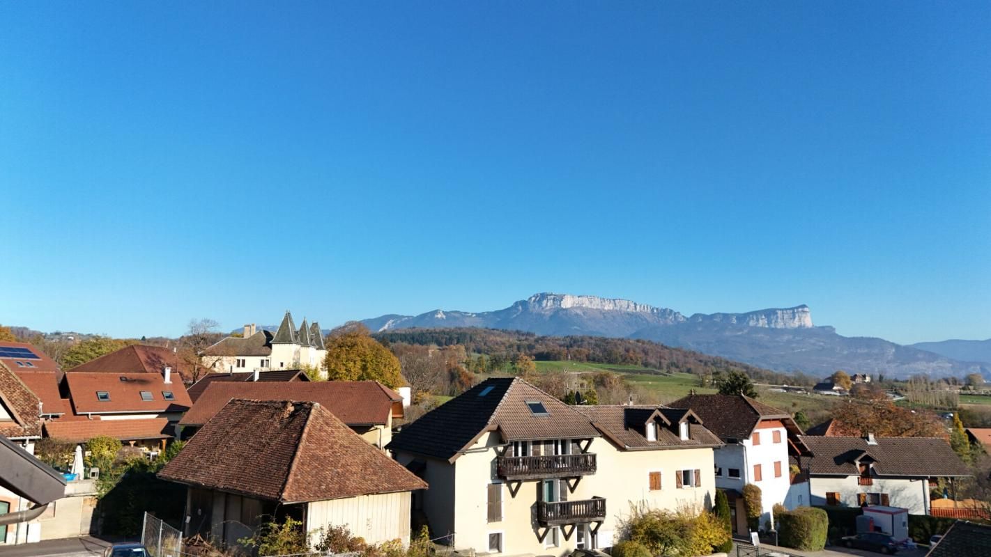 Maison 5 pièces 91.25 m2 + combles 121 m²