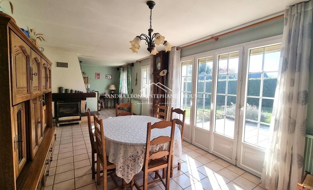 MAINTENON PROCHE MAINTENON - CHARMANTE MAISON de 90 m², 5 pièces 3