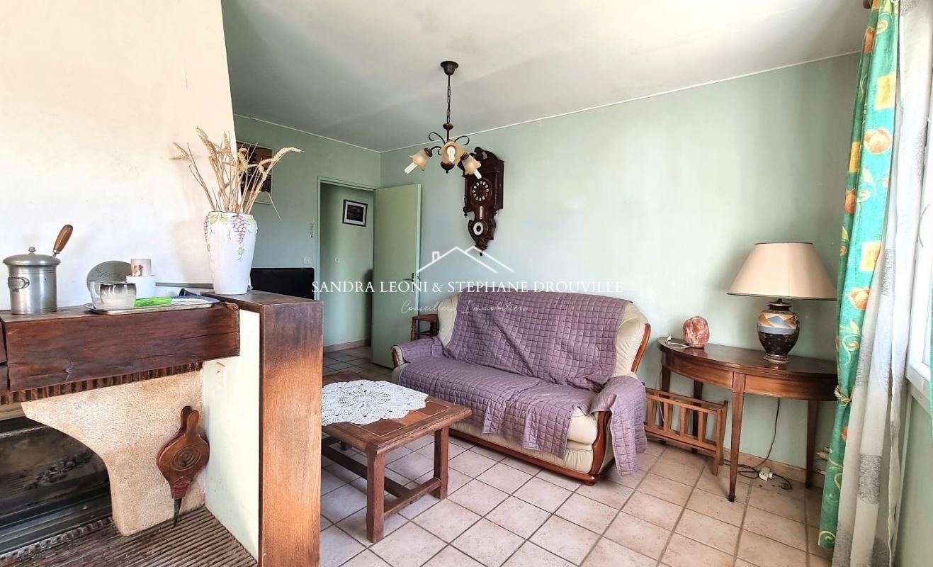 MAINTENON PROCHE MAINTENON - CHARMANTE MAISON de 90 m², 5 pièces 4