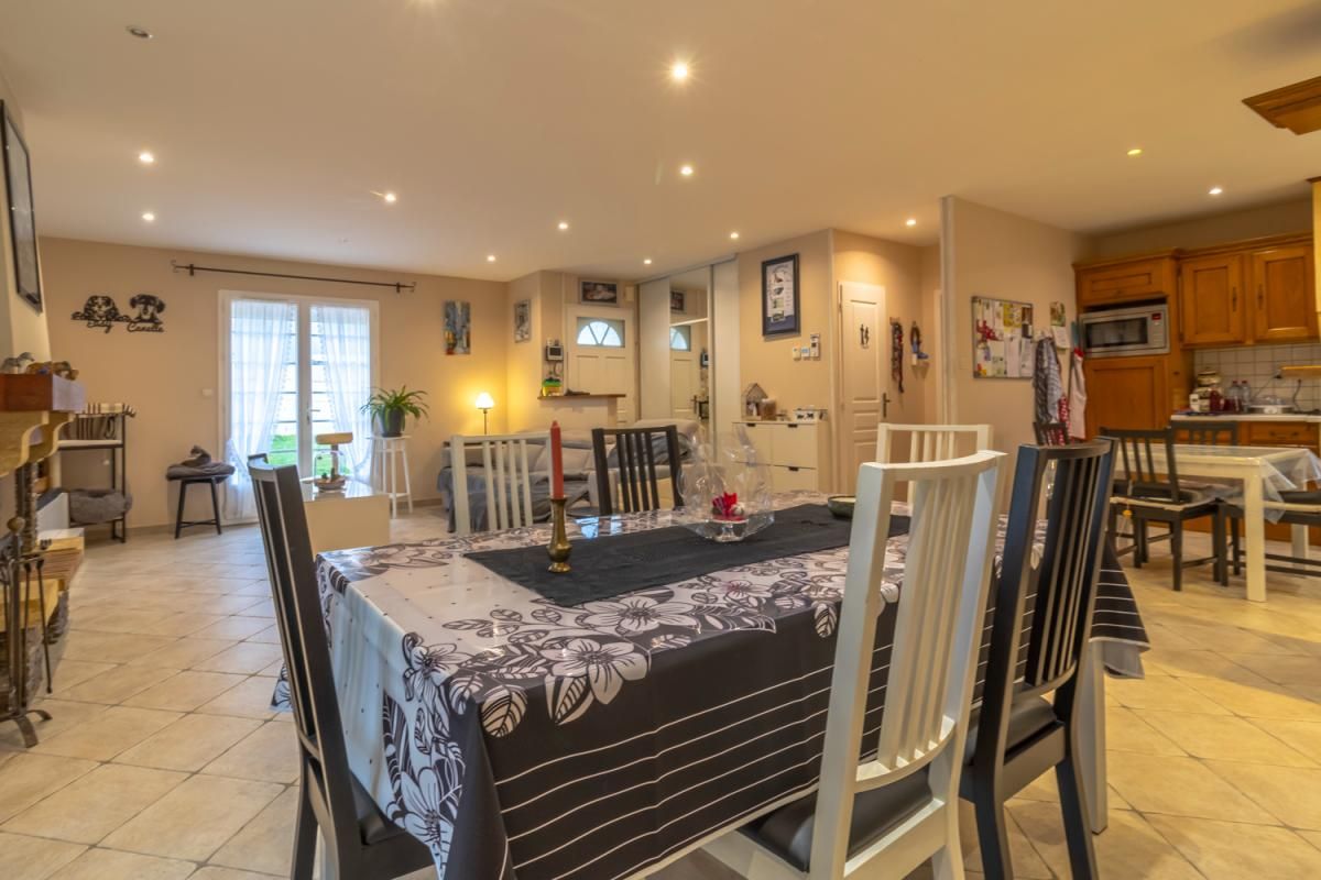 CHABRIS Maison Chabris 5 pièce(s) 123 m2 4