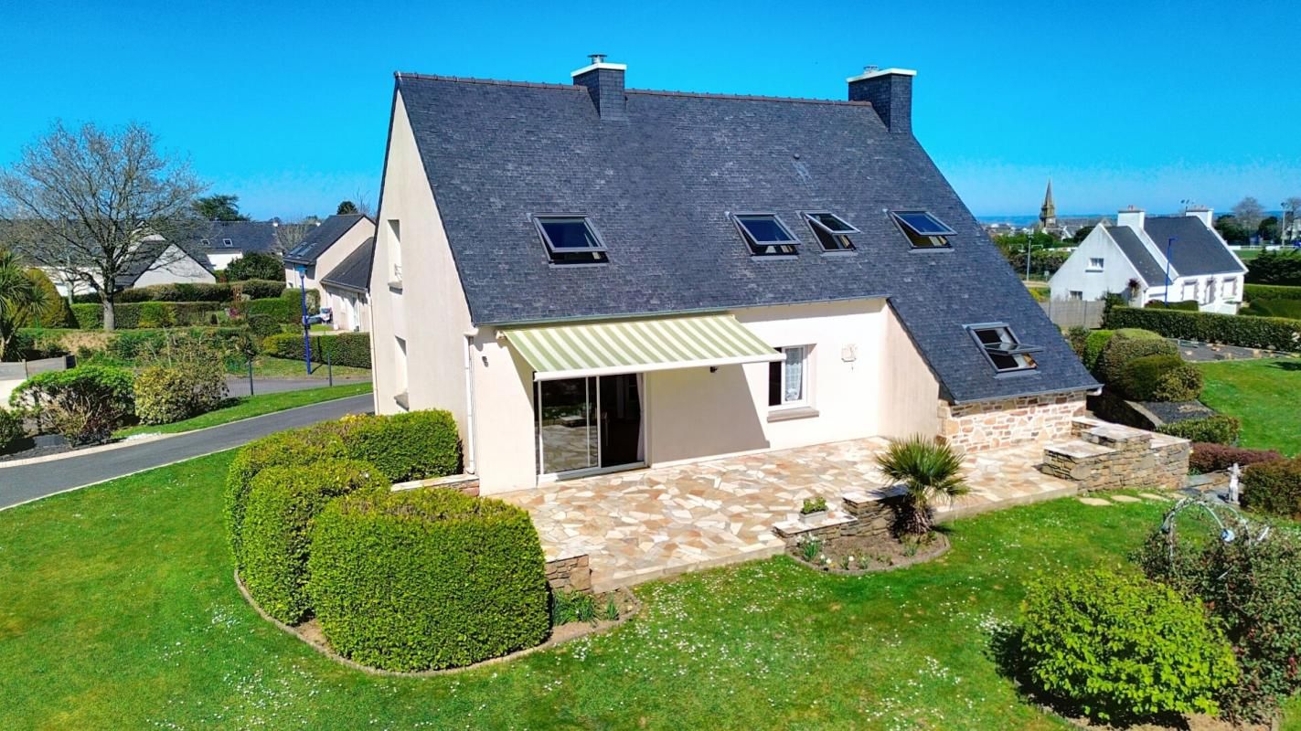 MORLAIX Maison Lanmeur 8 pièces 165m2 et terrain 1970m² 2