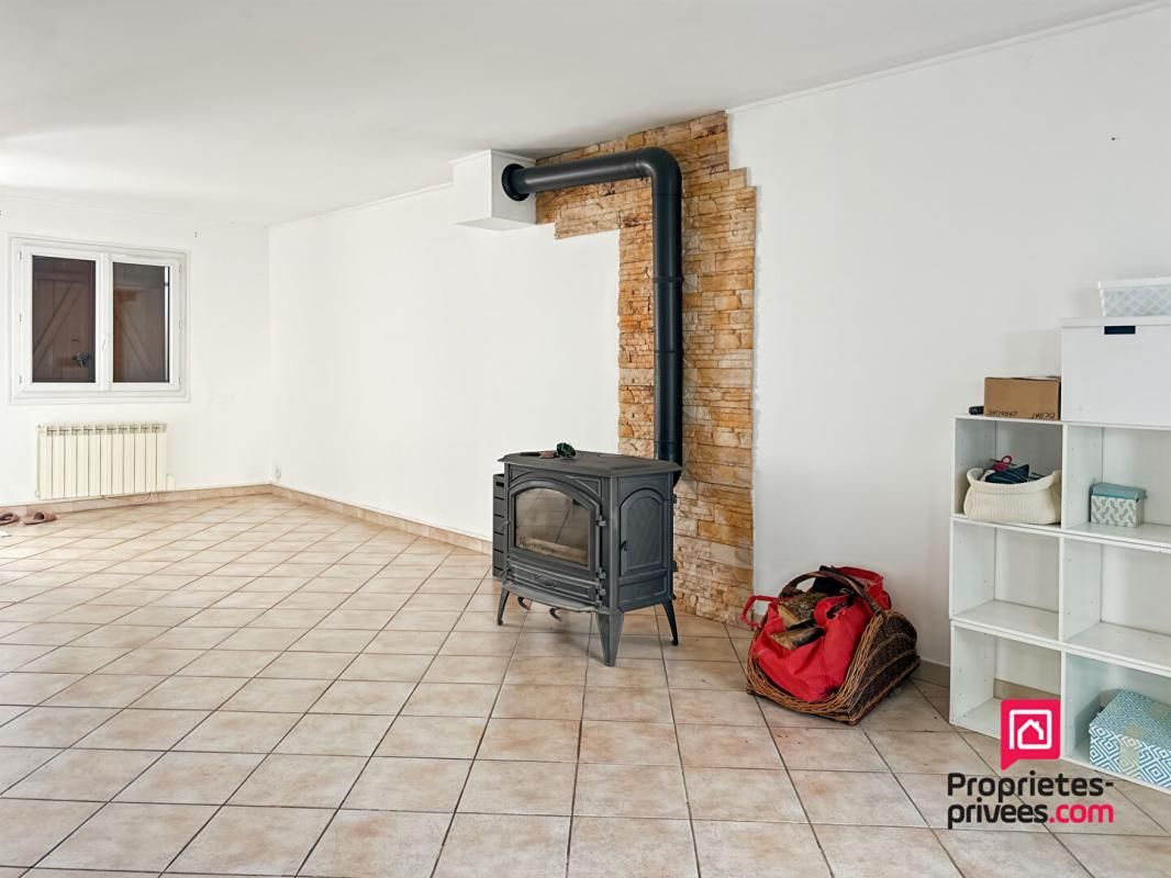AVALLON MAISON AVEC JARDIN AVALLON Quartier Des Chaumes 5 pièces, 3 chambres 3