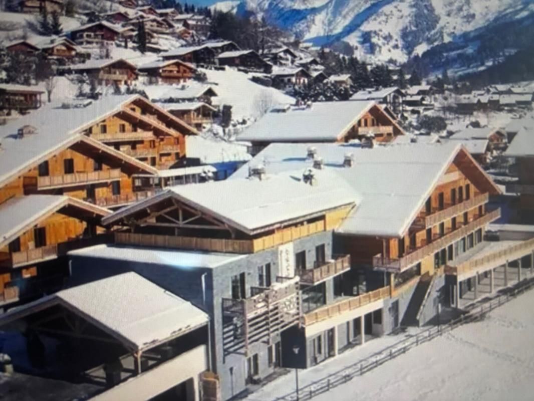 LA CLUSAZ Type 2 Résidence 4* Investisseur 1