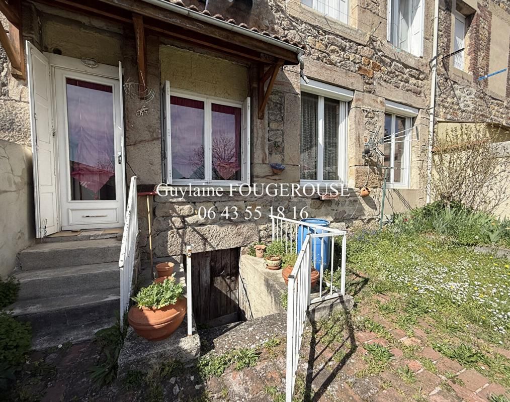 SAINT-GENEST-LERPT Appartement avec terrain attenant 4 pièce(s) 81 m2 2
