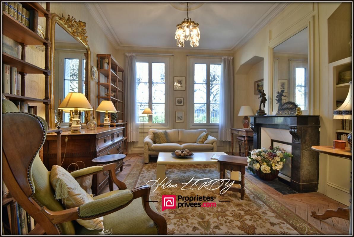 Maison bourgeoise face Bénédictine 127m² habitables + 36m² aménageables