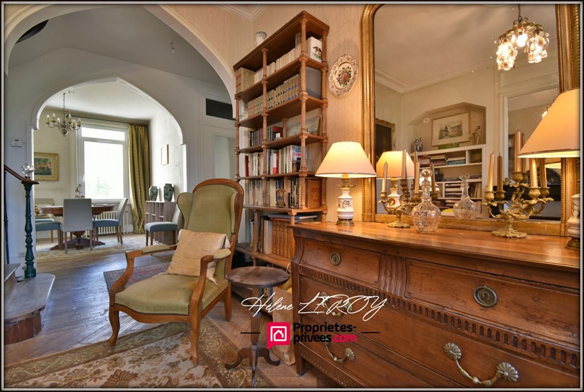 FECAMP Maison bourgeoise face Bénédictine 127m² habitables + 36m² aménageables 2