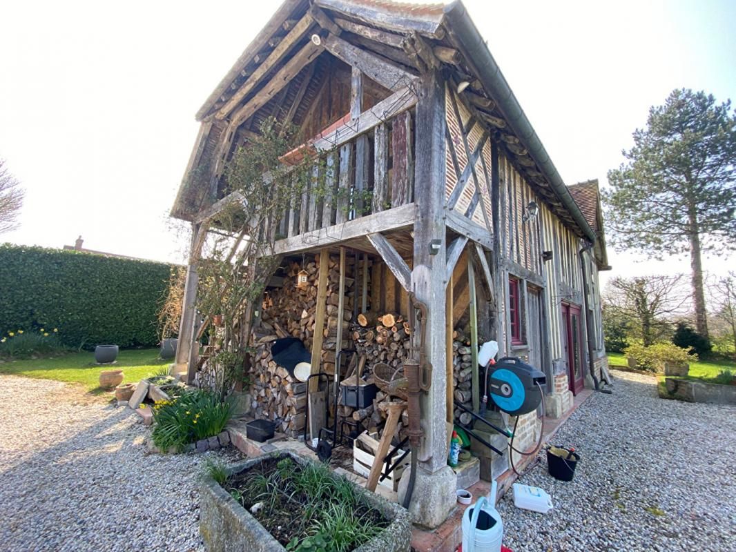 SAINT-PIERRE-SUR-DIVES Maison + appartement Saint Pierre En Auge sur terrain de 3000 m² 4