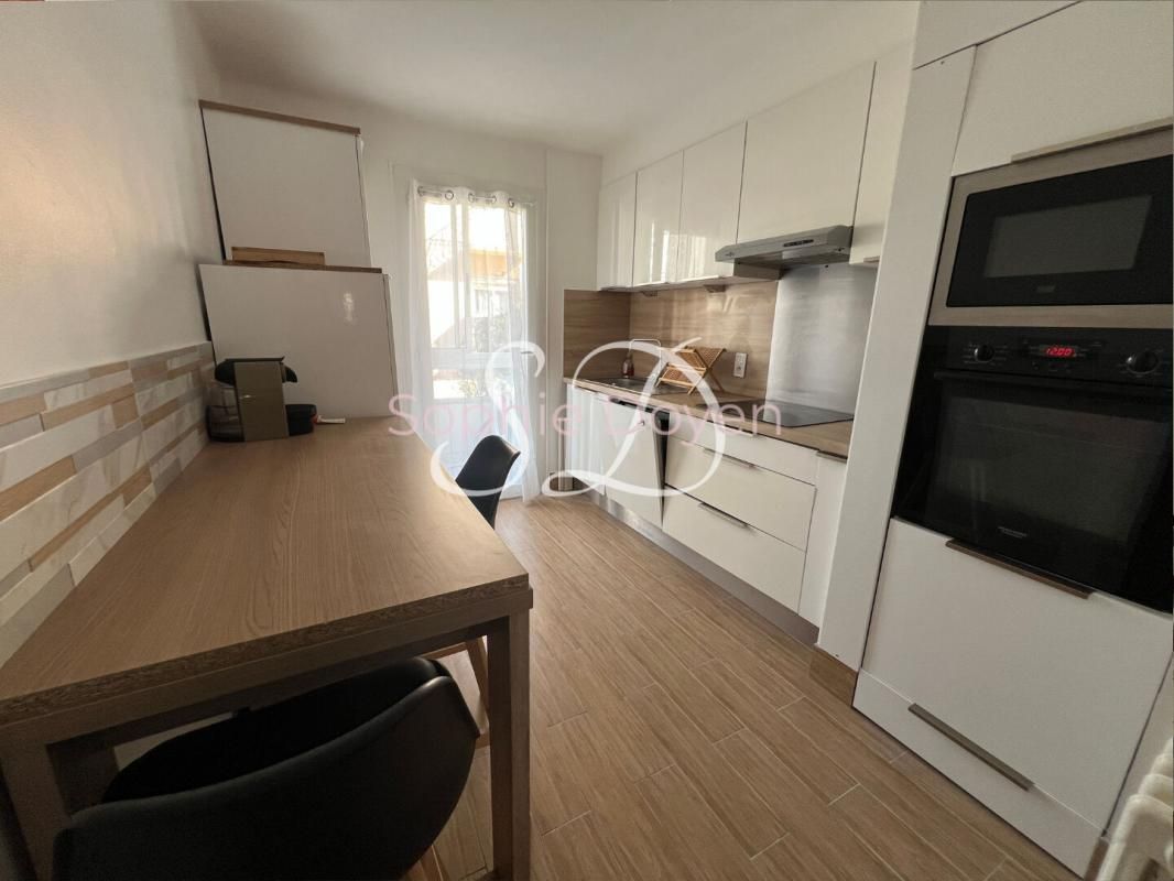 PERPIGNAN A LOUER - appartement T3 - 73 m² - PERPIGNAN - avec Garage 4