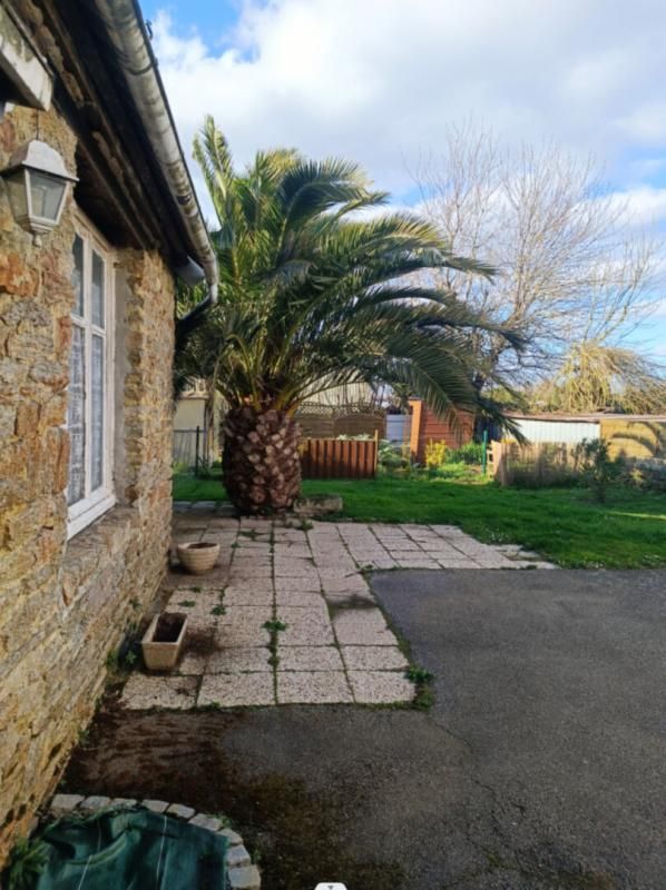29140 Melgven maison de bourg 4 -5 chambres garage et jardin proche toutes commodités