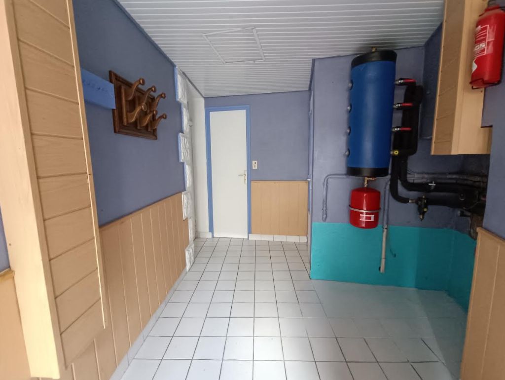 MELGVEN 29140 Melgven maison de bourg 4 -5 chambres garage et jardin proche toutes commodités 4