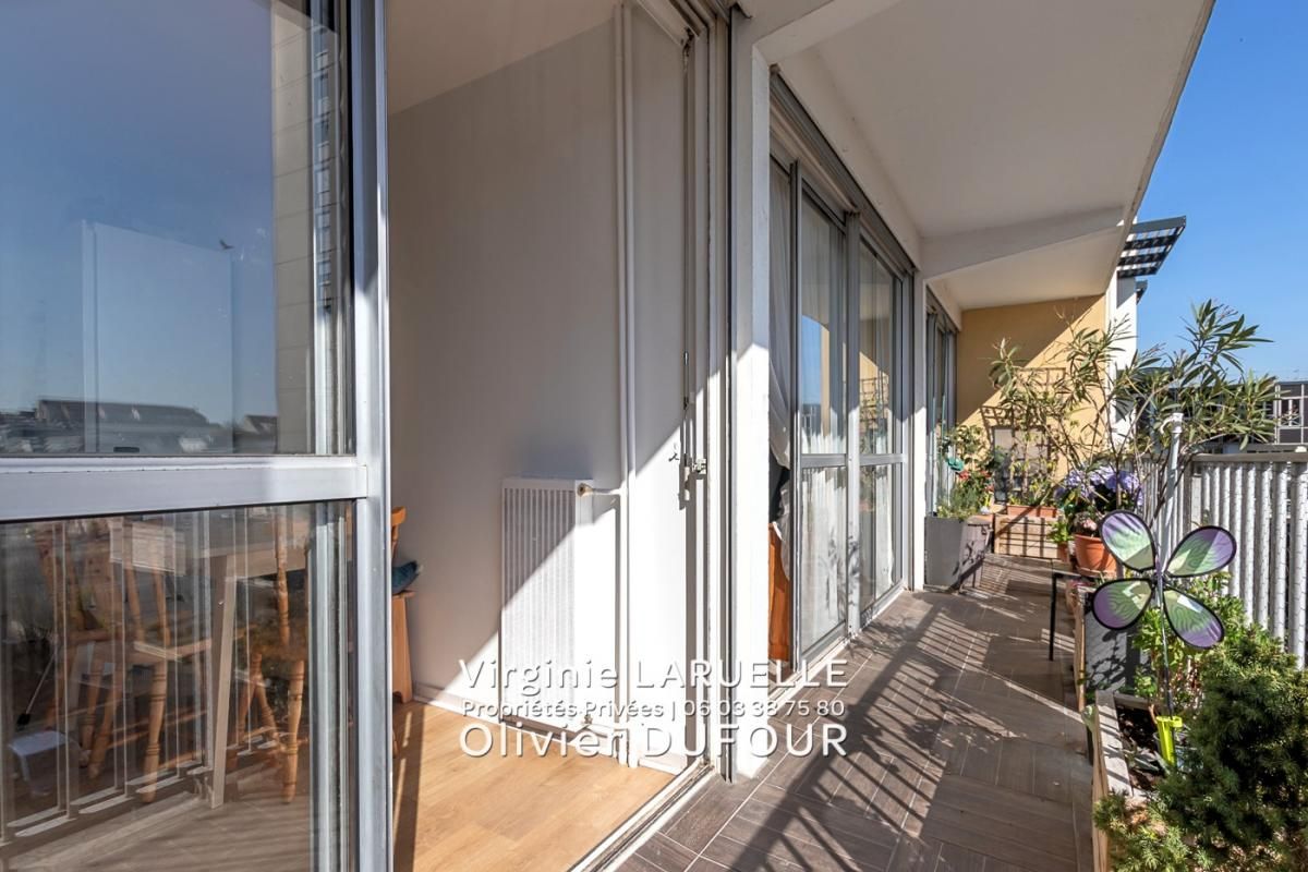 Spacieux et lumineux appartement avec 4 chambres, cave et 2 places de parking