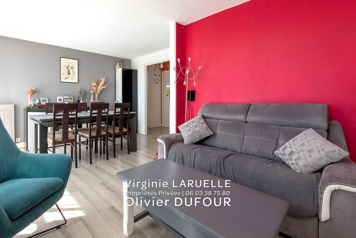 ROUEN Spacieux et lumineux appartement avec 4 chambres, cave et 2 places de parking 4