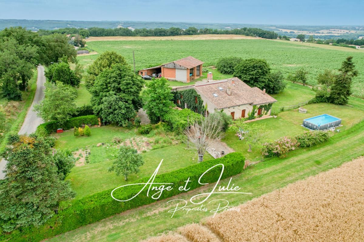 LEVIGNAC Maison Levignac 6 pièce(s) 152 m2 2