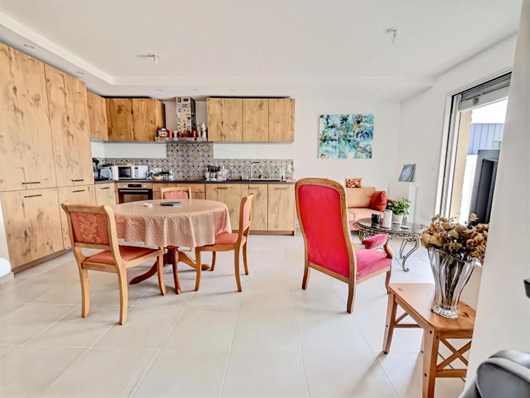 GRANVILLE Appartement Granville 2 pièce(s) 48 m2 4