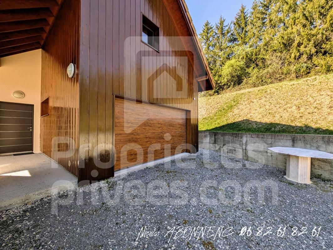 MONESTIER-DE-CLERMONT Maison  6 pièce(s) 118 m2 4
