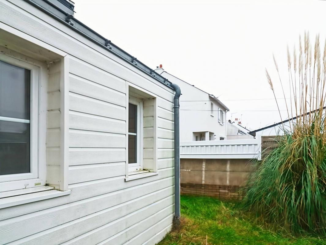 Maison non mitoyenne proche plage et commerces 142 m²