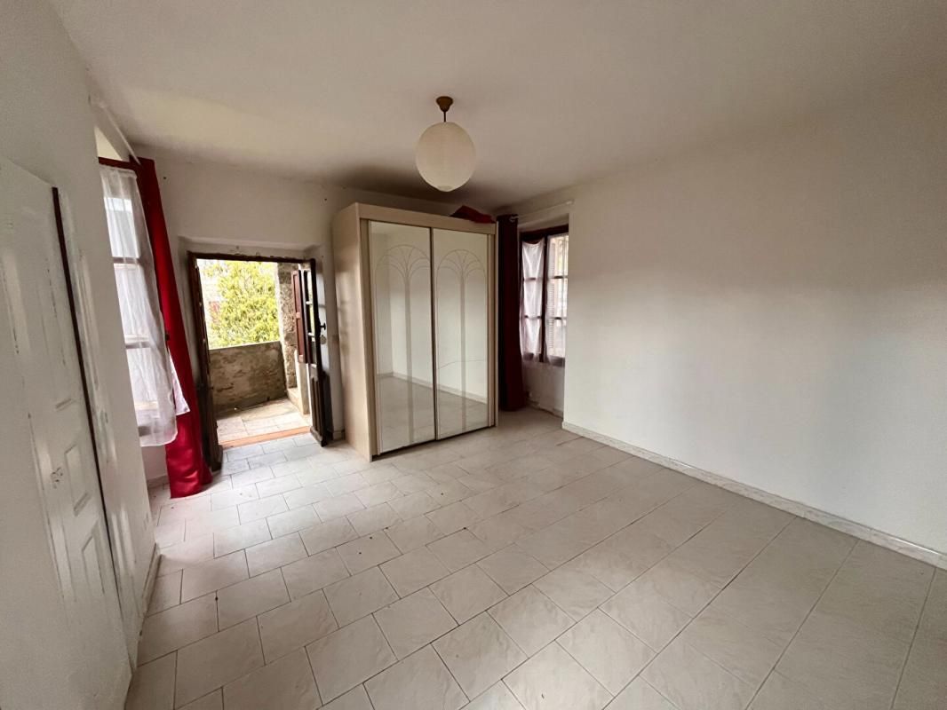 SANTA-MARIA-SICHE VENTE MAISON DE VILLAGE 6 pièces, 75 m² FORCIOLO (20150)) 4
